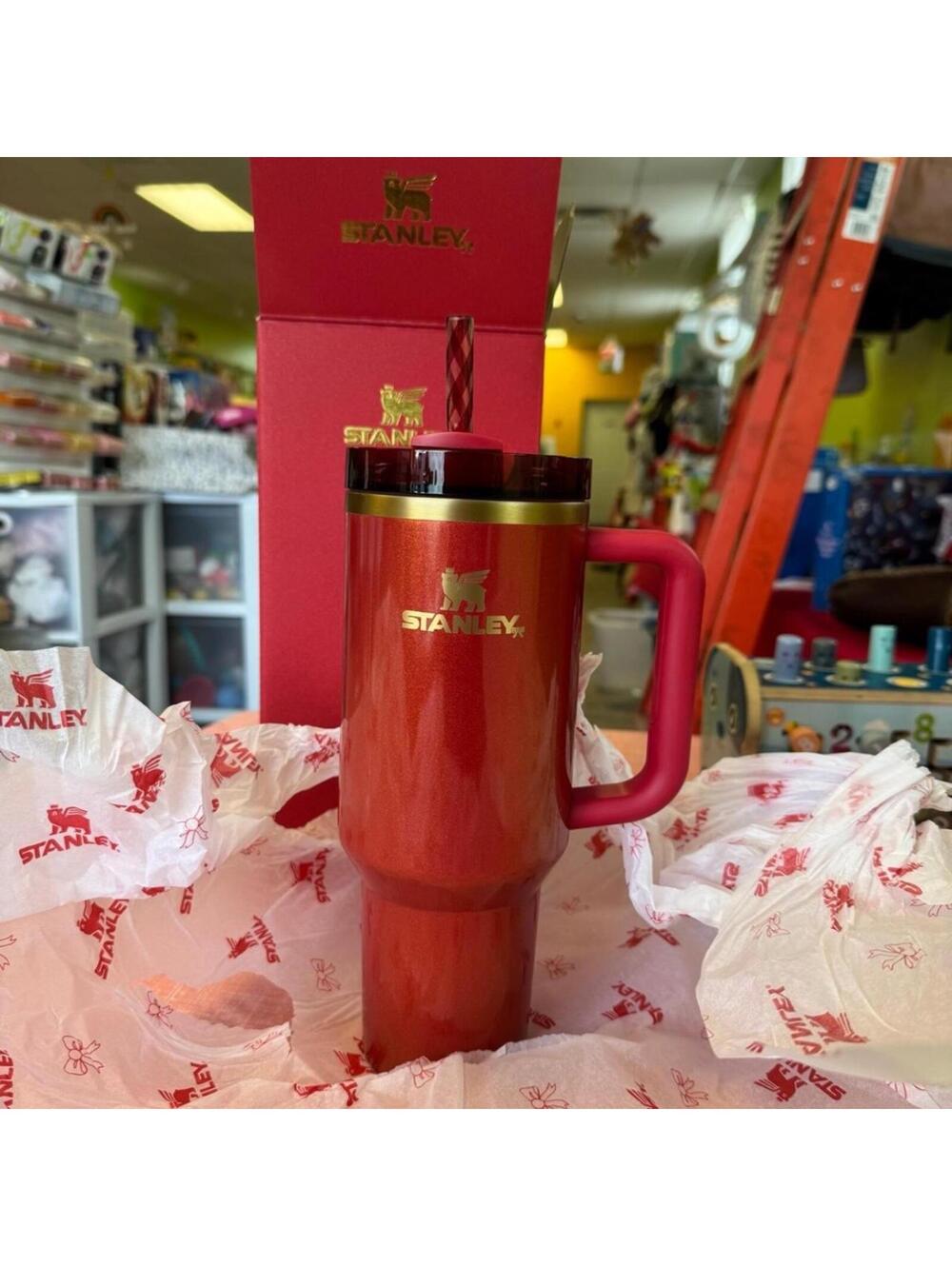 Stanley 40 oz scarlet tinsel Christmas tumbler